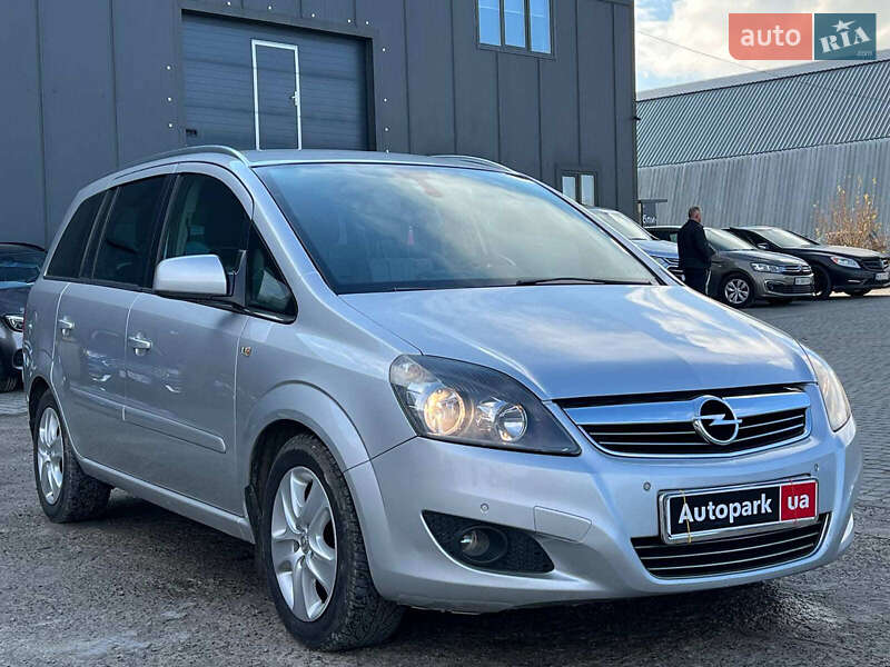 Минивэн Opel Zafira 2012 в Львове фото 12 Минивэн Opel Zafira 2012 в Львове