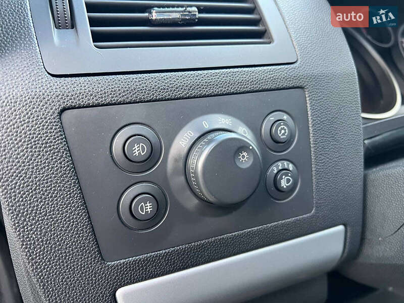 Минивэн Opel Zafira 2012 в Львове фото 21 Минивэн Opel Zafira 2012 в Львове