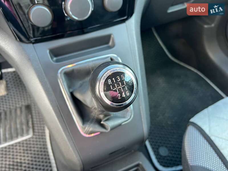 Минивэн Opel Zafira 2012 в Львове фото 32 Минивэн Opel Zafira 2012 в Львове