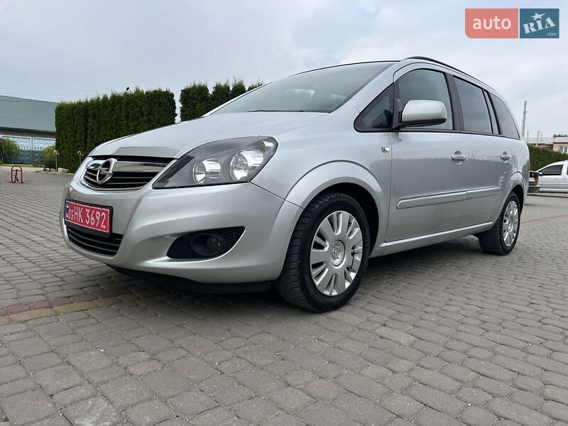 Минивэн Opel Zafira 2012 в Дунаевцах фото 2 Минивэн Opel Zafira 2012 в Дунаевцах