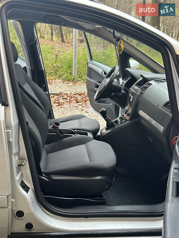 Минивэн Opel Zafira 2007 в Виннице фото 43 Минивэн Opel Zafira 2007 в Виннице