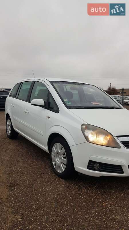 Opel Zafira 2008 Opel Zafira 2008