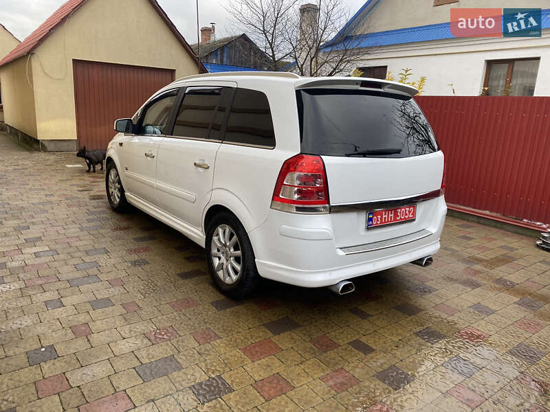 Мінівен Opel Zafira 2012 в Ковелі