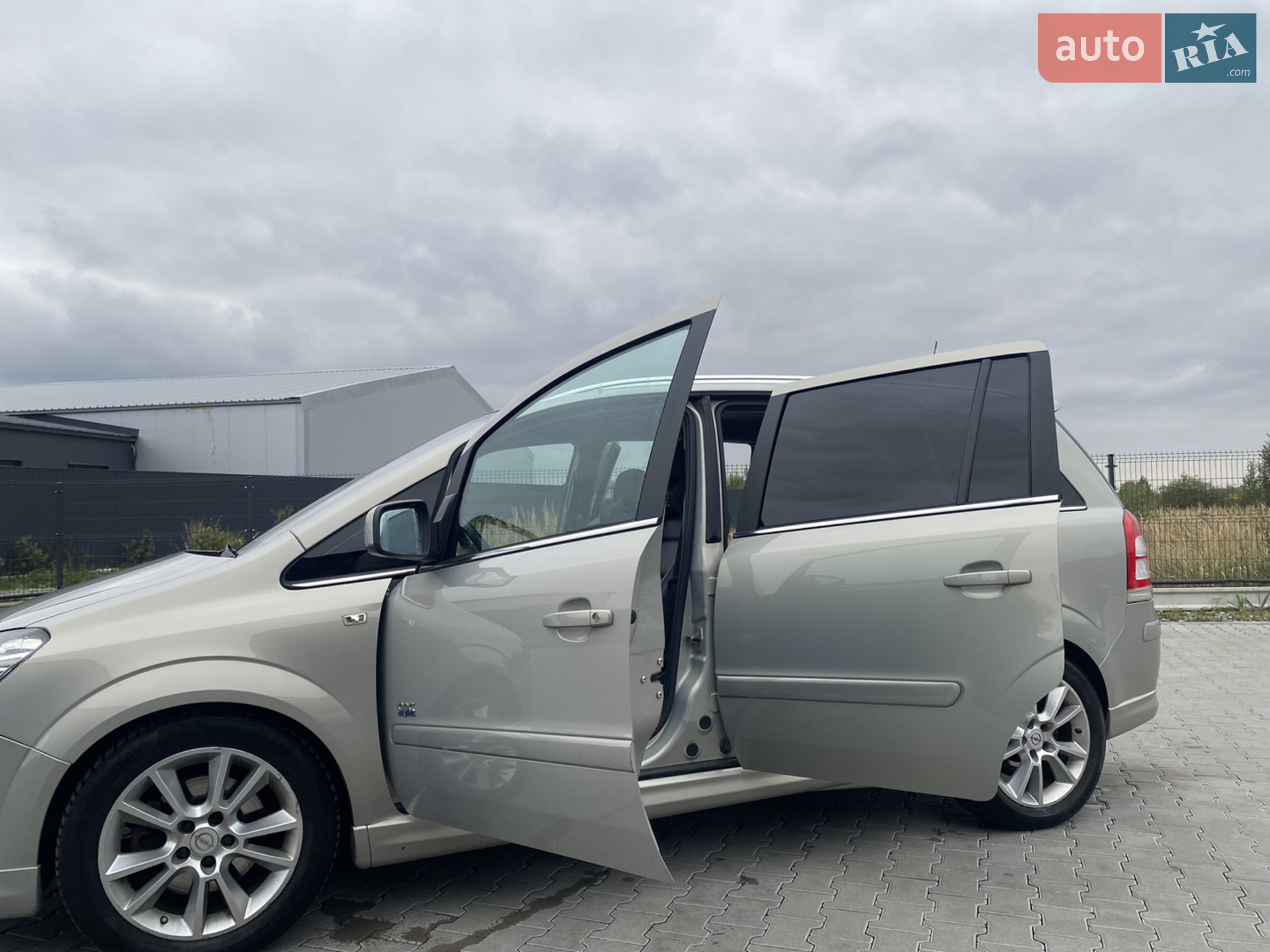 2011 Opel Zafira - мініатюра 35