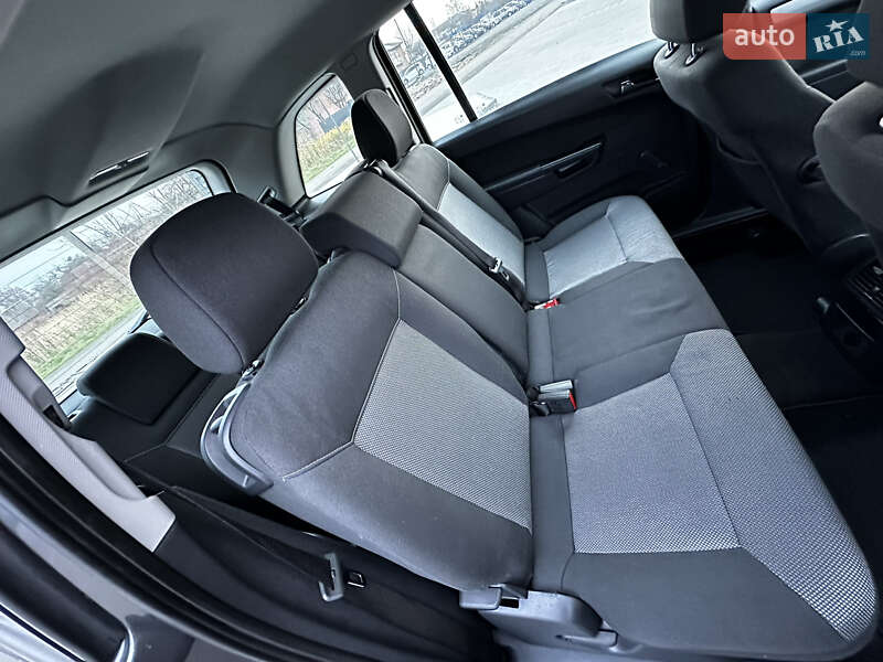 Минивэн Opel Zafira 2009 в Владимире