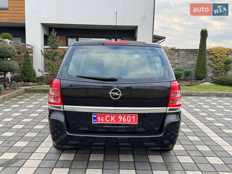 Мінівен Opel Zafira 2009 в Стрию