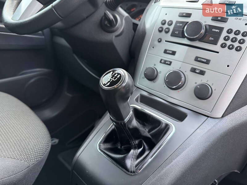 Мінівен Opel Zafira 2009 в Стрию