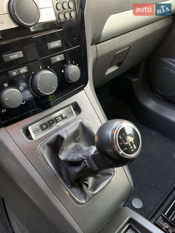 Минивэн Opel Zafira 2011 в Белой Церкви фото 26 Минивэн Opel Zafira 2011 в Белой Церкви