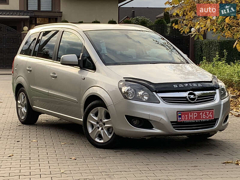 Минивэн Opel Zafira 2011 в Белой Церкви фото 50 Минивэн Opel Zafira 2011 в Белой Церкви