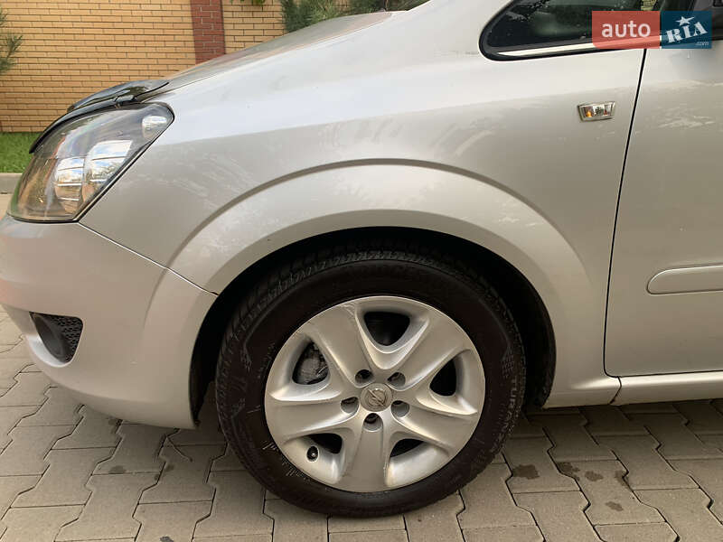 Минивэн Opel Zafira 2011 в Белой Церкви фото 57 Минивэн Opel Zafira 2011 в Белой Церкви