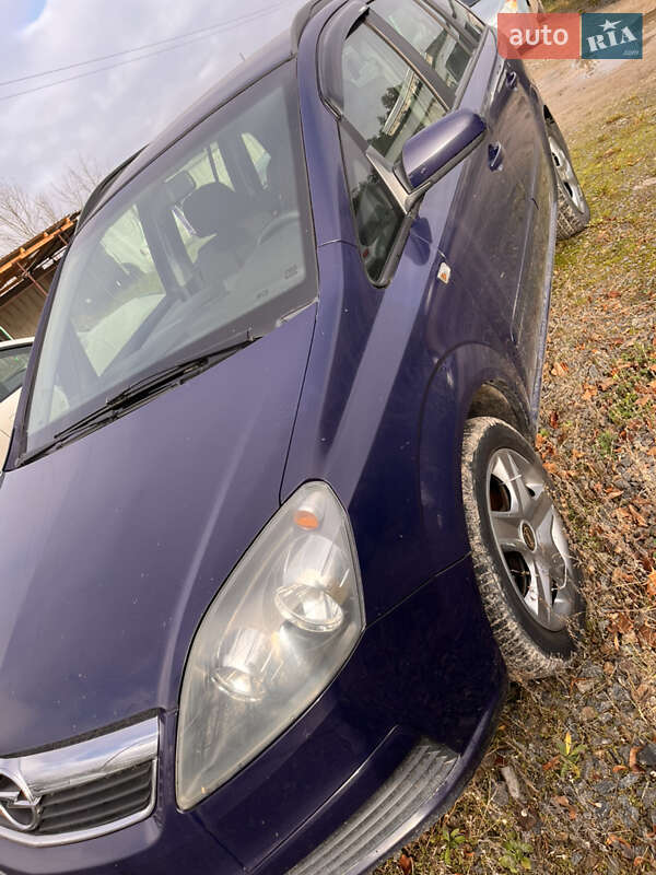 Минивэн Opel Zafira 2006 в Хмельницком фото 6 Минивэн Opel Zafira 2006 в Хмельницком