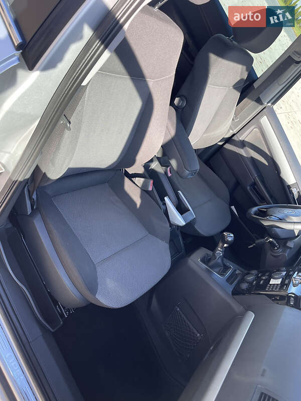 Минивэн Opel Zafira 2010 в Луцке