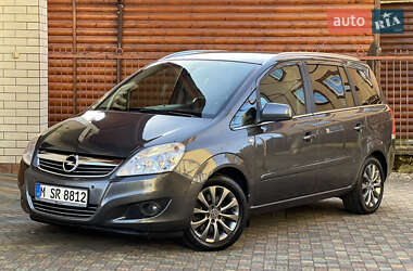 Минивэн Opel Zafira 2010 в Стрые
