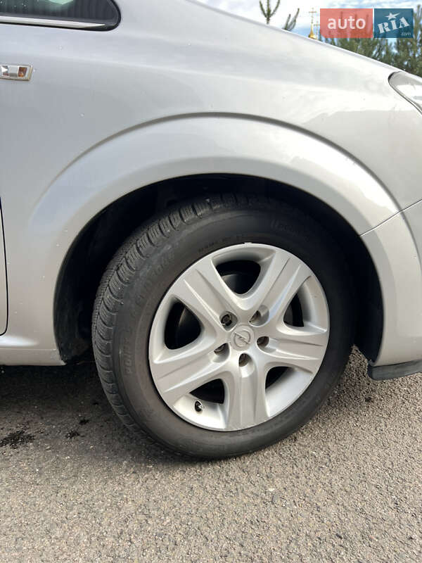 Минивэн Opel Zafira 2012 в Ковеле фото 23 Минивэн Opel Zafira 2012 в Ковеле