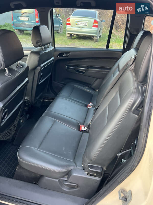 Минивэн Opel Zafira 2007 в Львове