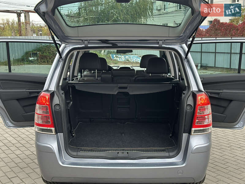 Минивэн Opel Zafira 2009 в Виннице фото 30 Минивэн Opel Zafira 2009 в Виннице