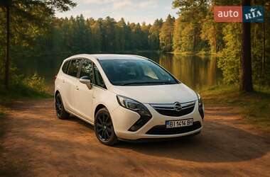 Микровэн Opel Zafira 2015 в Кременчуге