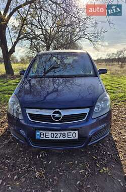 Мінівен Opel Zafira 2005 в Миколаєві