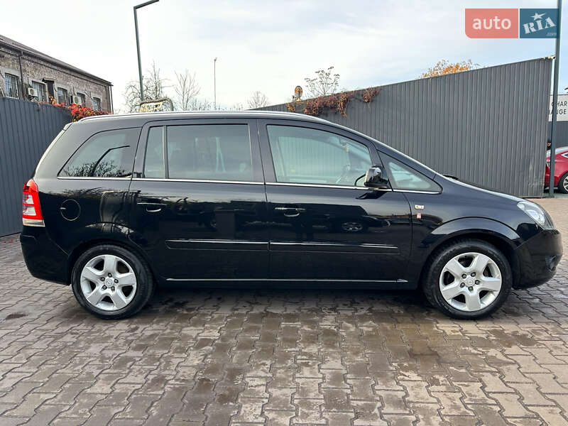 Минивэн Opel Zafira 2011 в Каменском фото 14 Минивэн Opel Zafira 2011 в Каменском