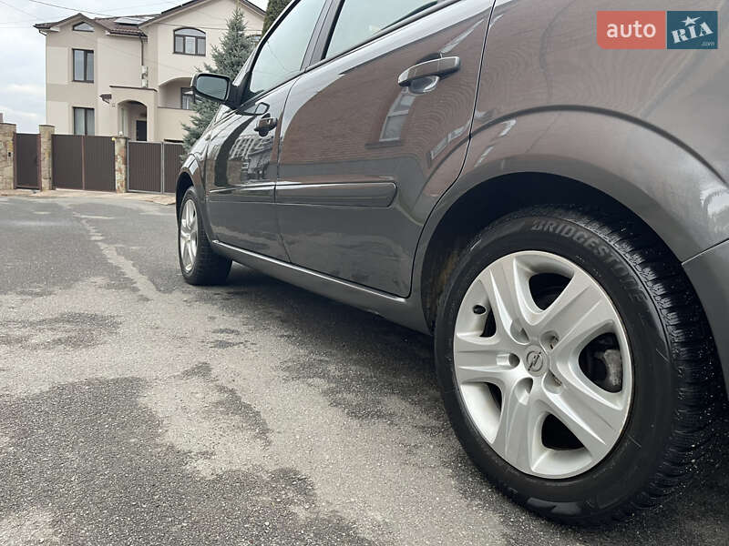 Минивэн Opel Zafira 2009 в Тернополе фото 12 Минивэн Opel Zafira 2009 в Тернополе