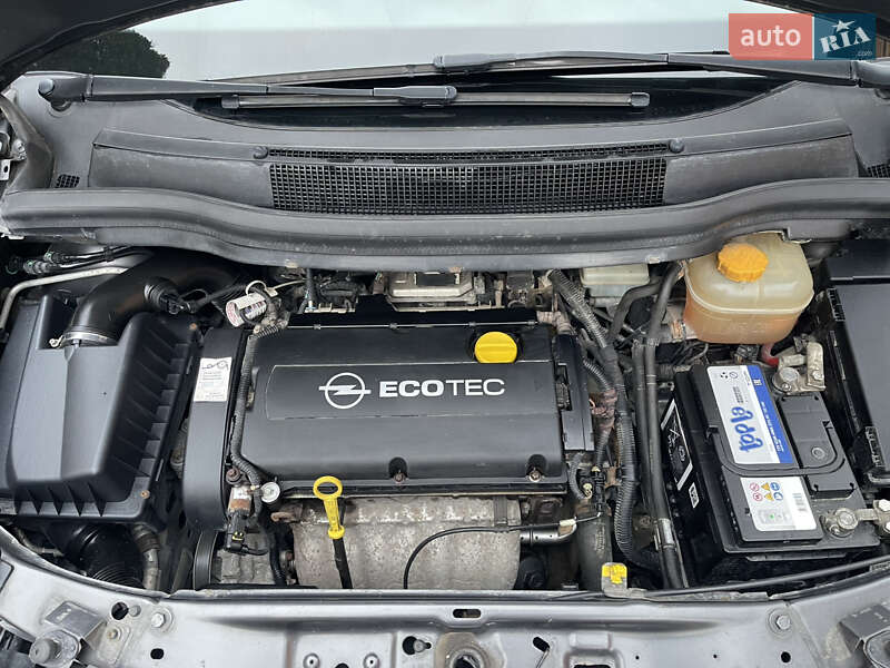 Минивэн Opel Zafira 2009 в Тернополе фото 47 Минивэн Opel Zafira 2009 в Тернополе