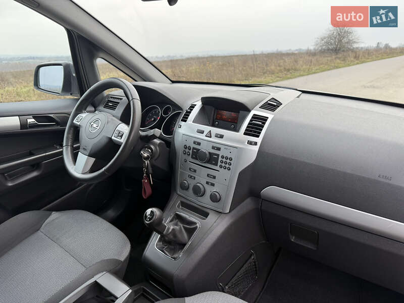 Микровэн Opel Zafira 2012 в Хмельницком фото 41 Микровэн Opel Zafira 2012 в Хмельницком