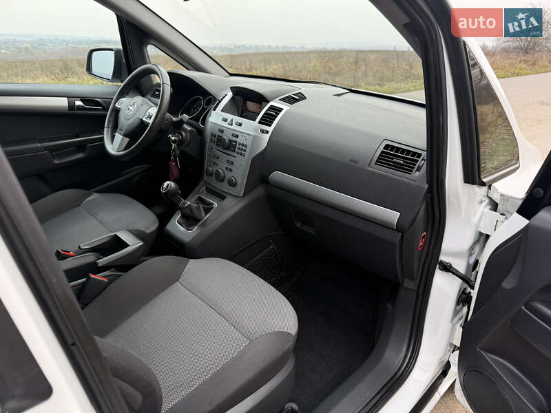 Микровэн Opel Zafira 2012 в Хмельницком фото 43 Микровэн Opel Zafira 2012 в Хмельницком