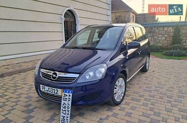 Минивэн Opel Zafira 2009 в Могилев-Подольске
