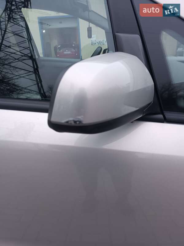 Минивэн Opel Zafira 2009 в Запорожье