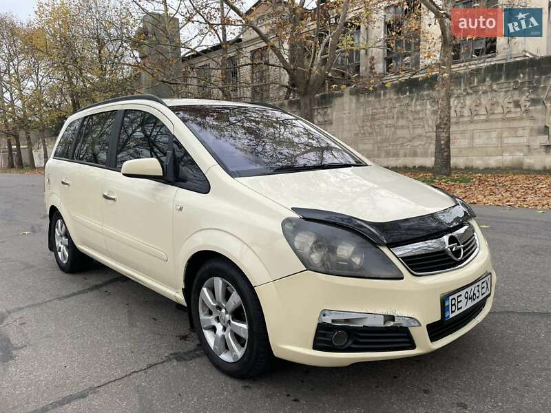 Минивэн Opel Zafira 2007 в Николаеве