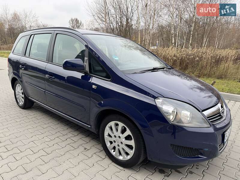 Минивэн Opel Zafira 2012 в Львове фото 4 Минивэн Opel Zafira 2012 в Львове