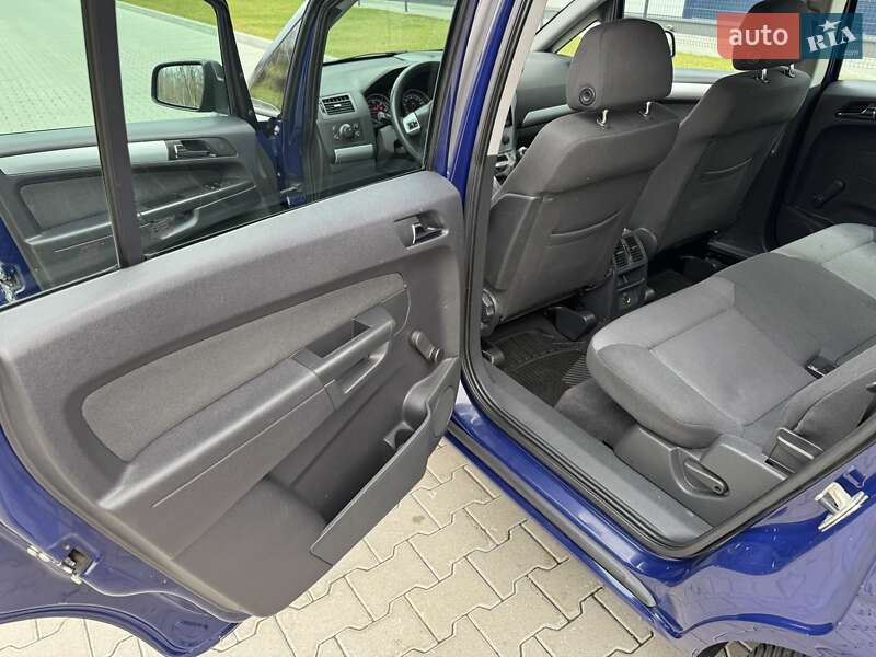 Минивэн Opel Zafira 2012 в Львове фото 12 Минивэн Opel Zafira 2012 в Львове