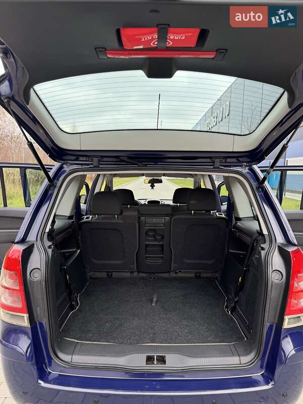 Минивэн Opel Zafira 2012 в Львове фото 18 Минивэн Opel Zafira 2012 в Львове