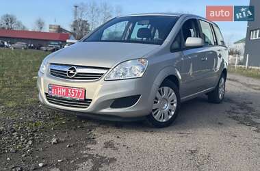 Мінівен Opel Zafira 2009 в Нововолинську