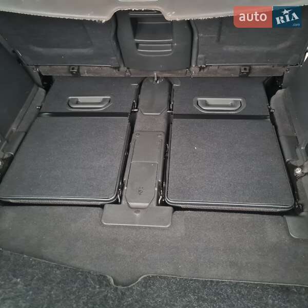 Минивэн Opel Zafira 2010 в Луцке