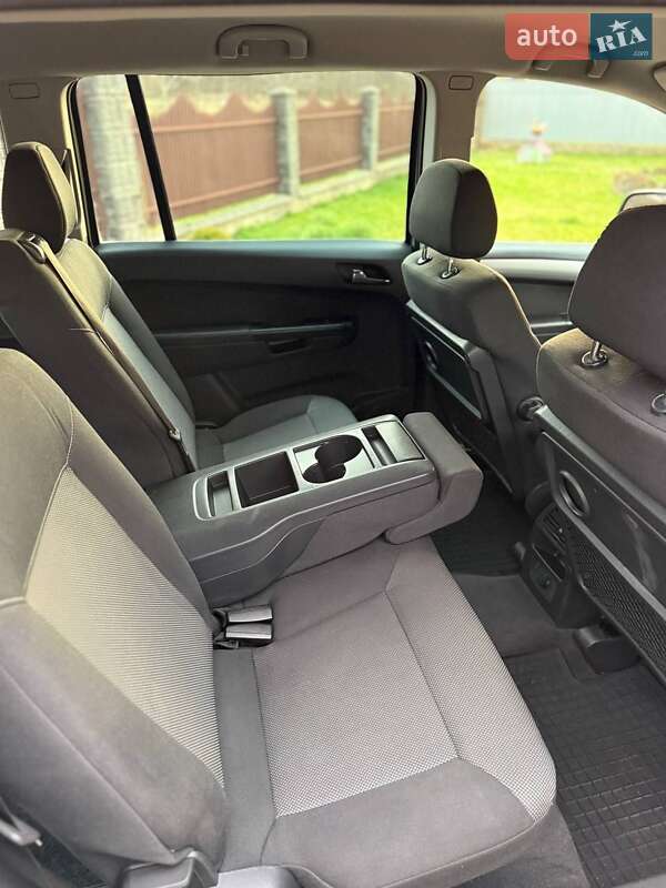 Минивэн Opel Zafira 2010 в Самборе фото 19 Минивэн Opel Zafira 2010 в Самборе