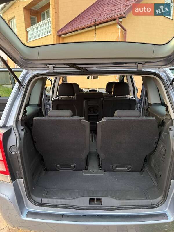 Минивэн Opel Zafira 2010 в Самборе фото 24 Минивэн Opel Zafira 2010 в Самборе