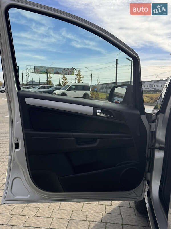 Минивэн Opel Zafira 2013 в Львове