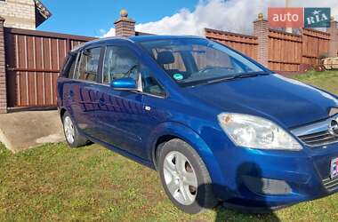 Минивэн Opel Zafira 2009 в Ровно