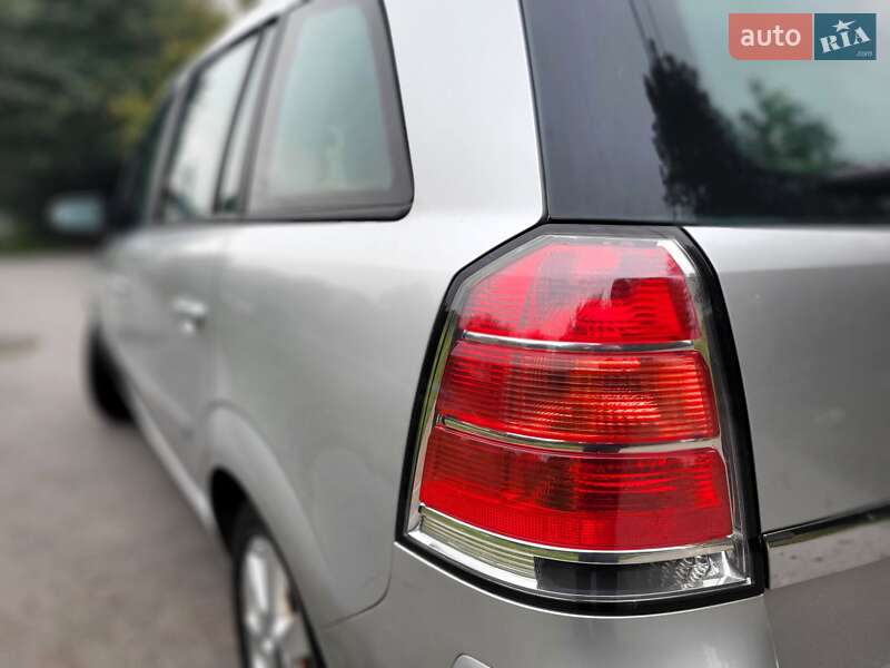 Минивэн Opel Zafira 2005 в Хмельницком фото 13 Минивэн Opel Zafira 2005 в Хмельницком