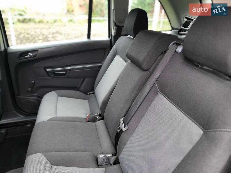 Минивэн Opel Zafira 2005 в Хмельницком фото 58 Минивэн Opel Zafira 2005 в Хмельницком
