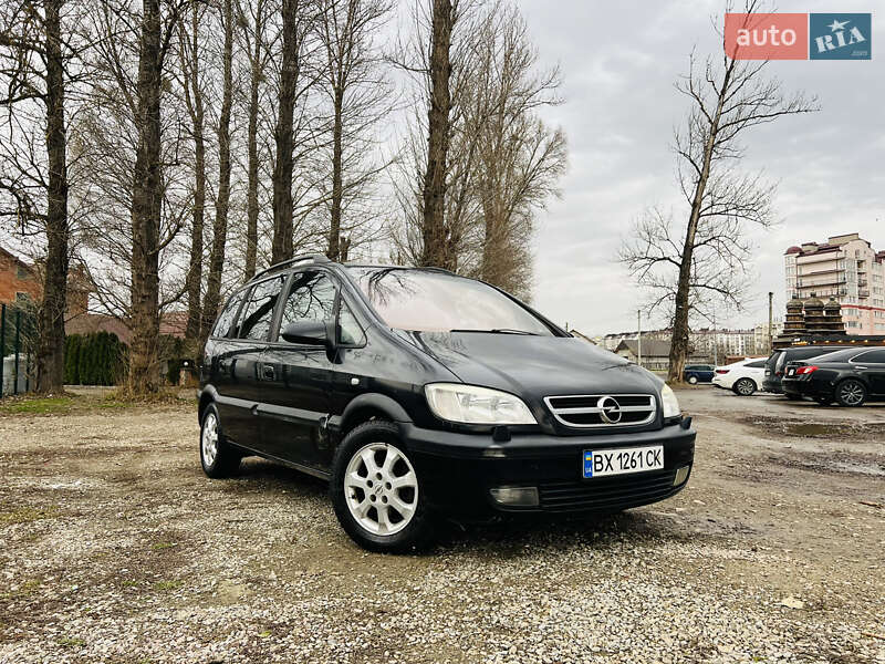 Минивэн Opel Zafira 2003 в Ивано-Франковске фото Минивэн Opel Zafira 2003 в Ивано-Франковске