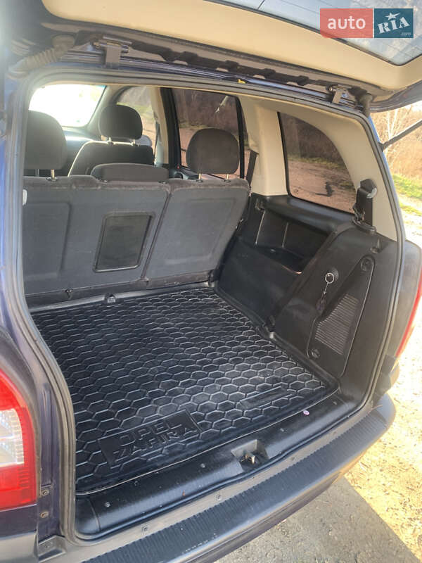 Мінівен Opel Zafira 2001 в Києві