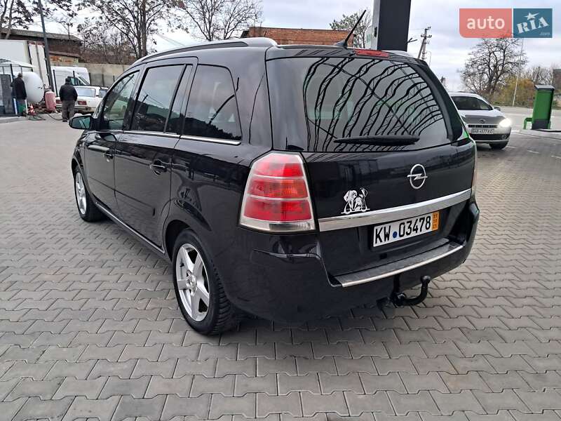 Минивэн Opel Zafira 2006 в Могилев-Подольске фото 23 Минивэн Opel Zafira 2006 в Могилев-Подольске