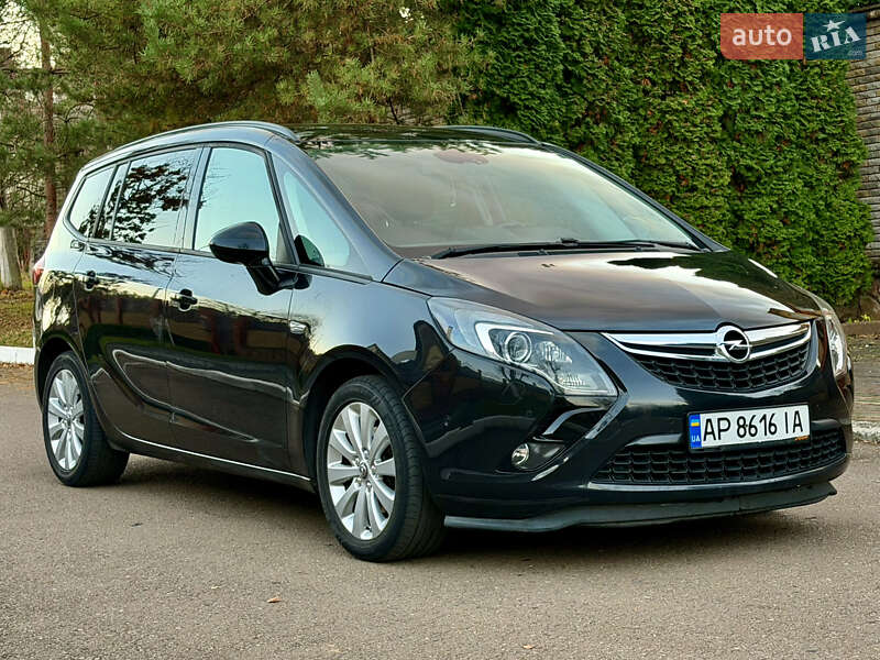 Микровэн Opel Zafira 2015 в Ровно