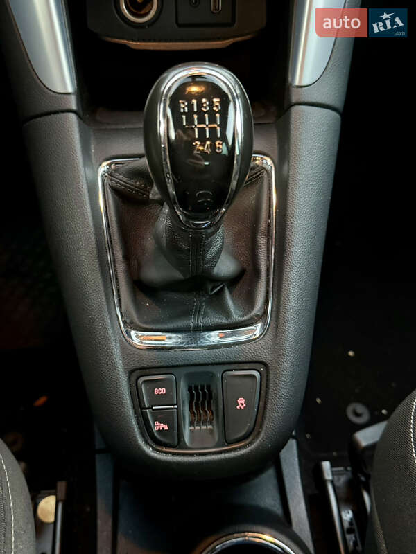 Микровэн Opel Zafira 2015 в Ровно