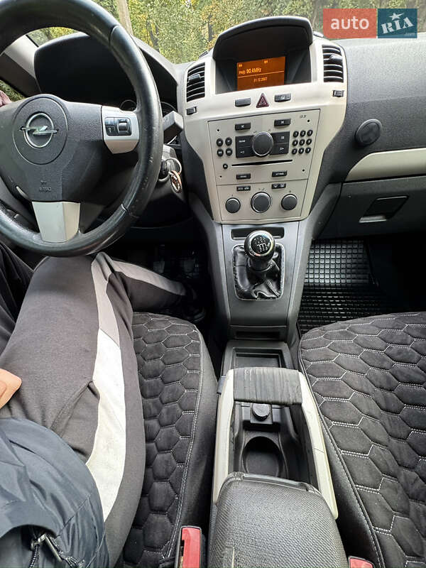 Минивэн Opel Zafira 2008 в Ровно фото 17 Минивэн Opel Zafira 2008 в Ровно