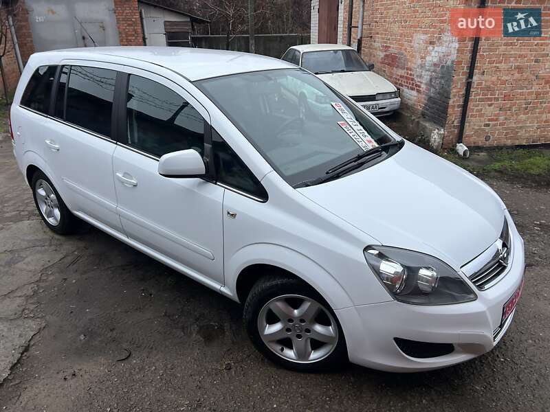 Минивэн Opel Zafira 2011 в Нежине