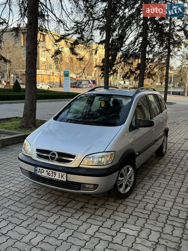 Минивэн Opel Zafira 2004 в Запорожье фото 3 Минивэн Opel Zafira 2004 в Запорожье