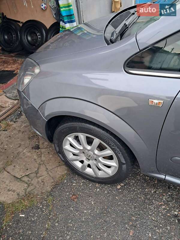 Минивэн Opel Zafira 2007 в Кременчуге фото 18 Минивэн Opel Zafira 2007 в Кременчуге